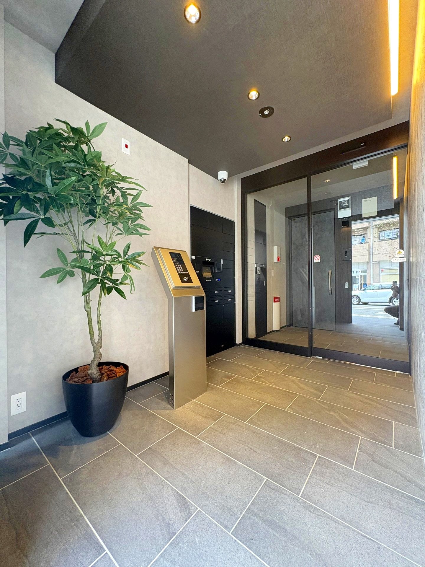 建物エントランス