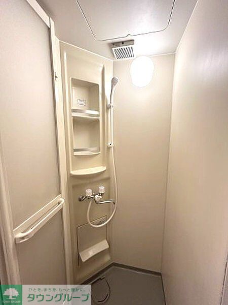 シャワールーム