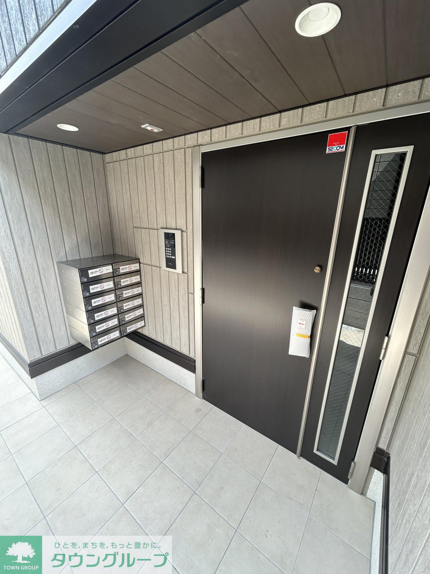 建物エントランス