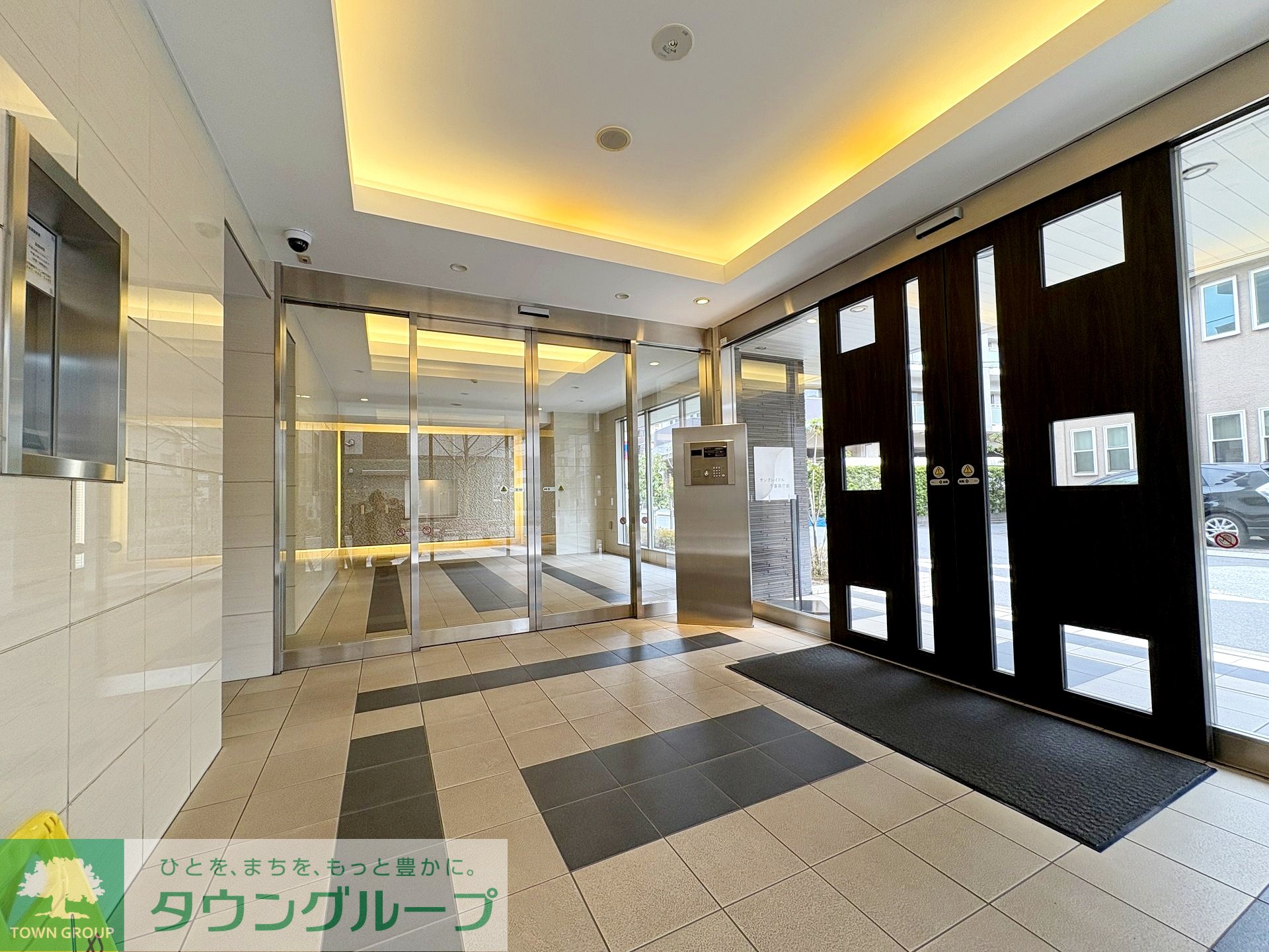 建物エントランス