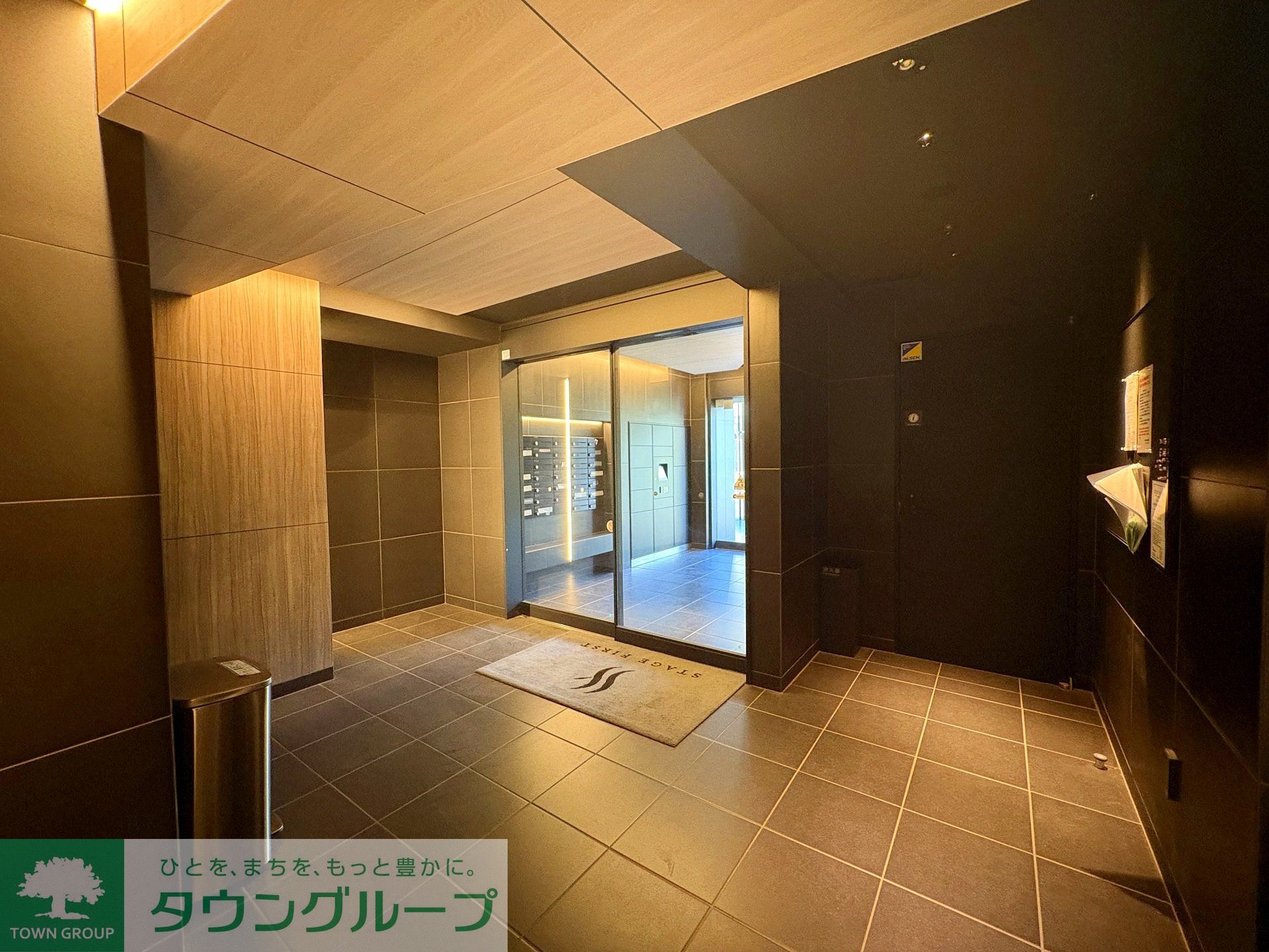 建物エントランス
