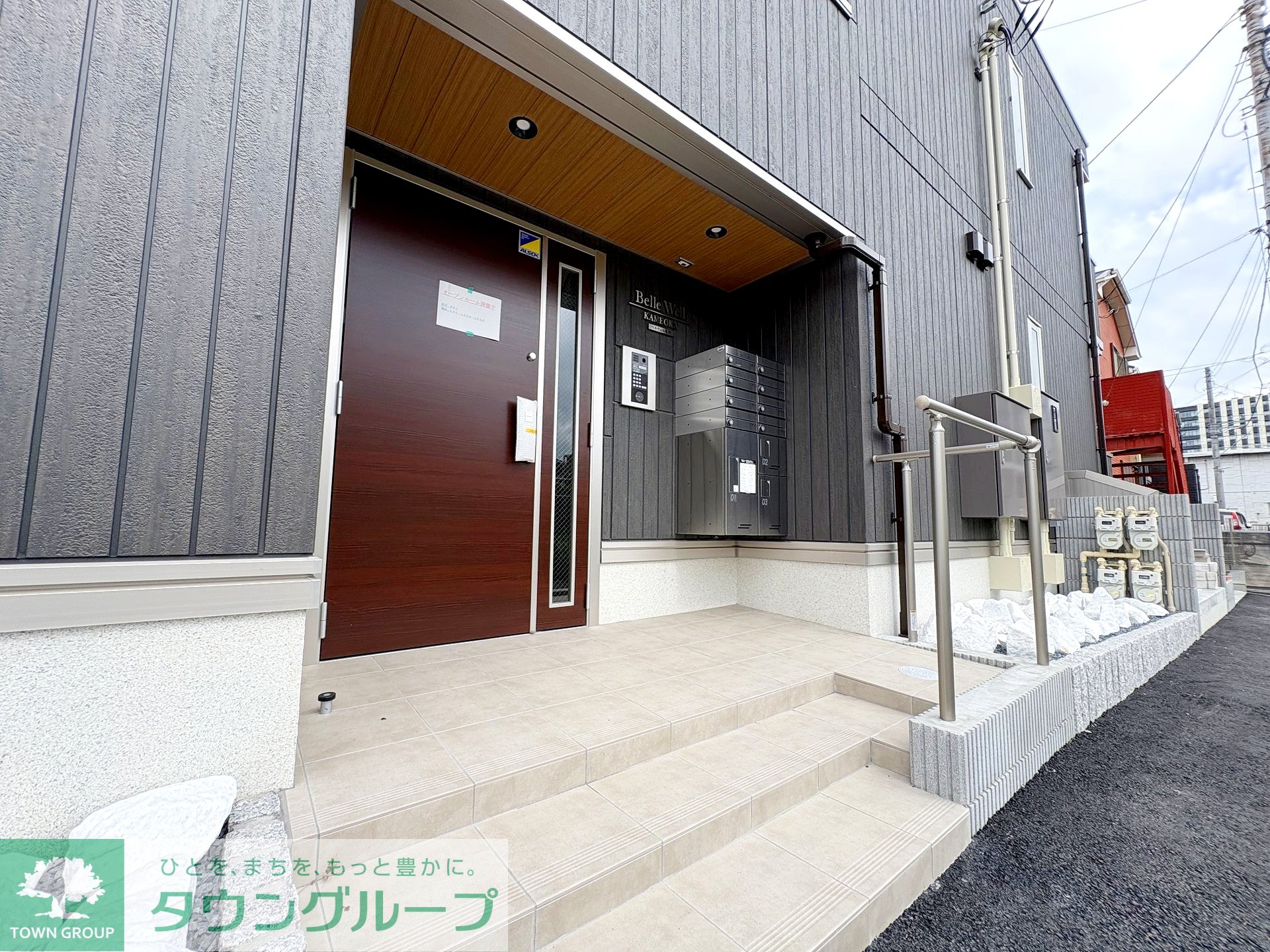 建物エントランス