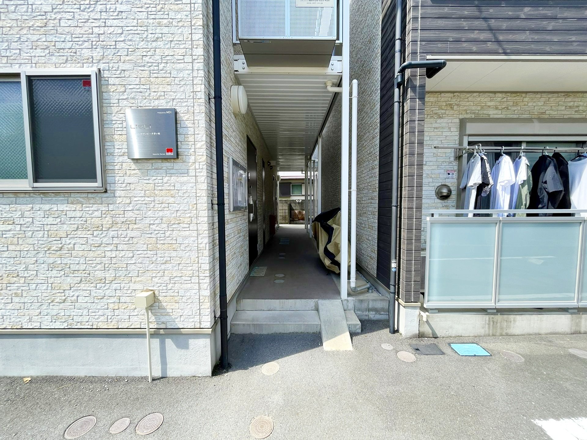 建物エントランス