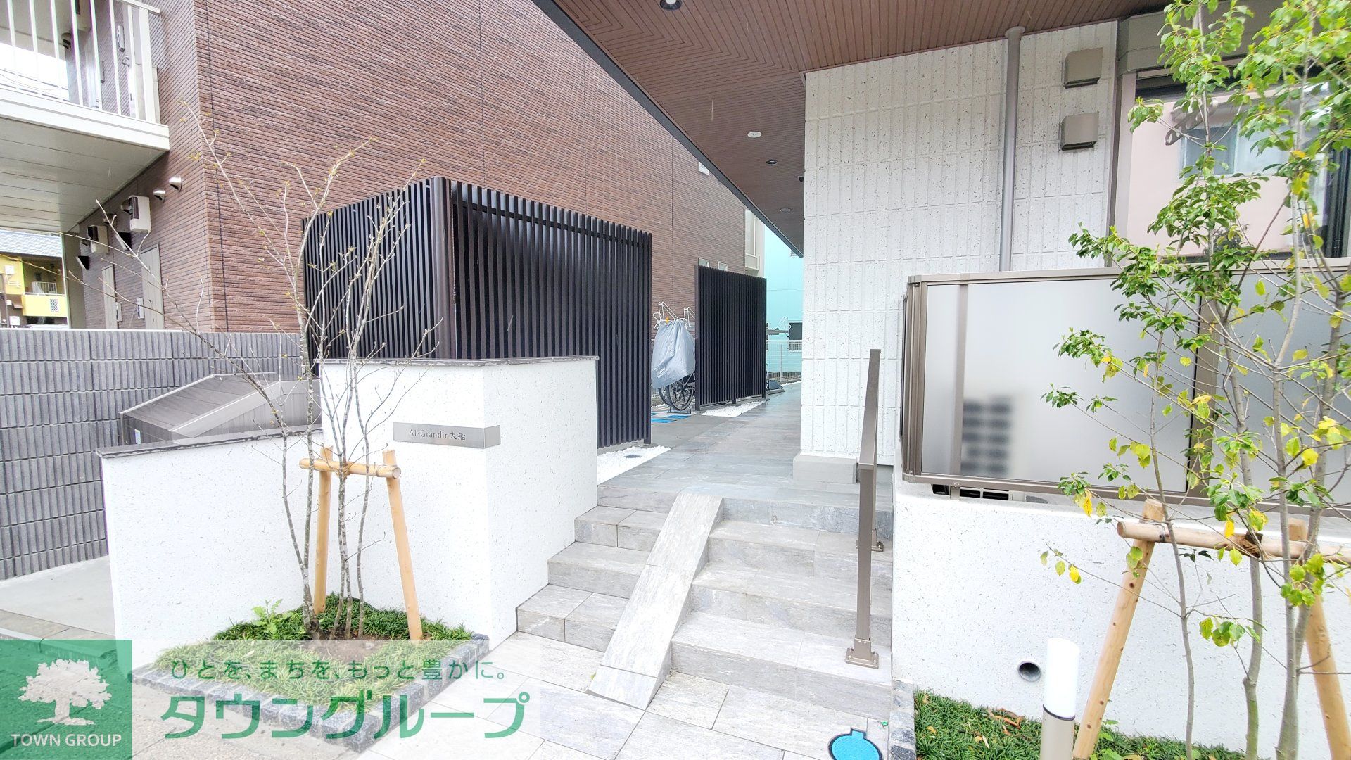 建物エントランス