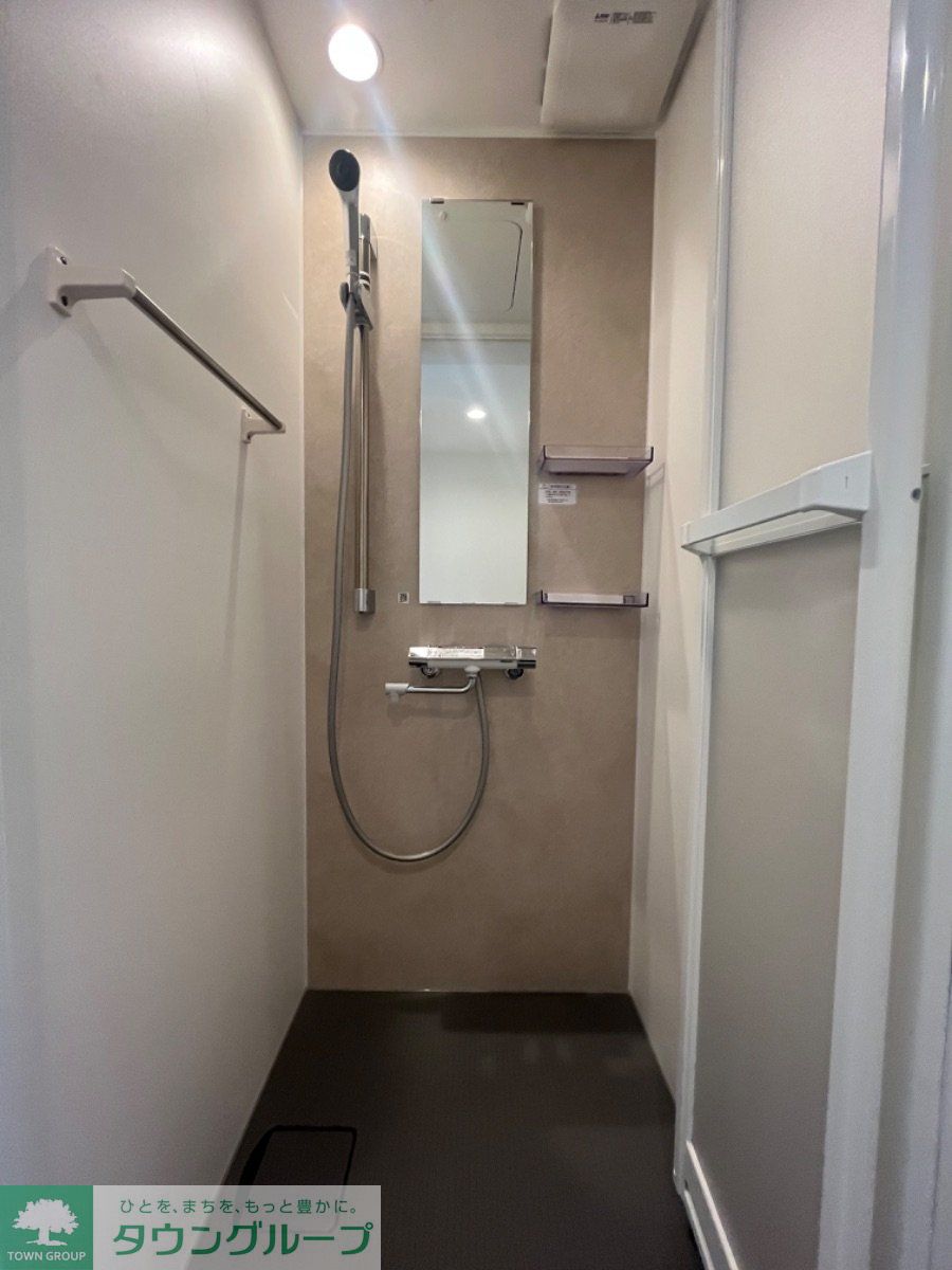 シャワールーム