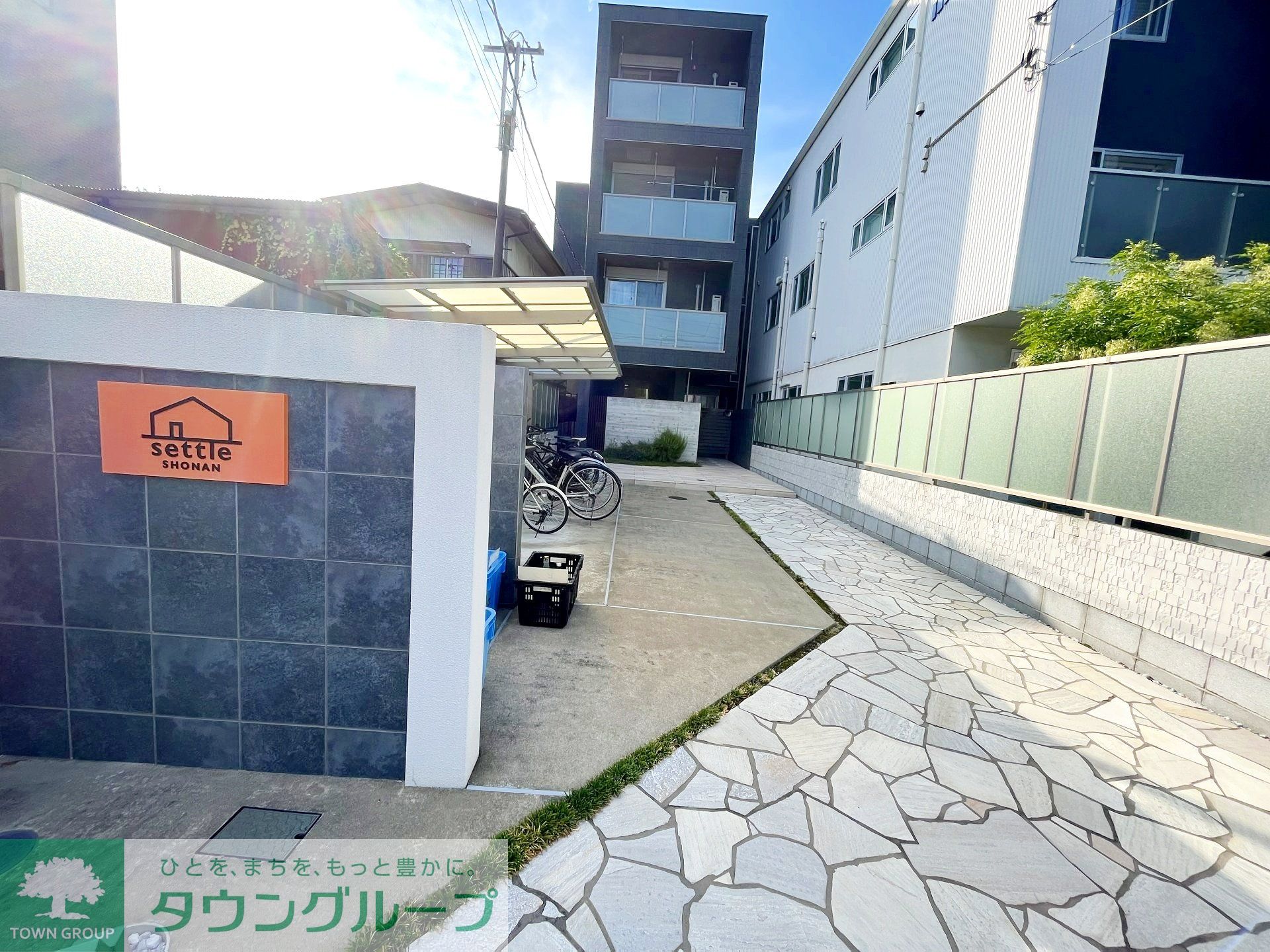 建物エントランス