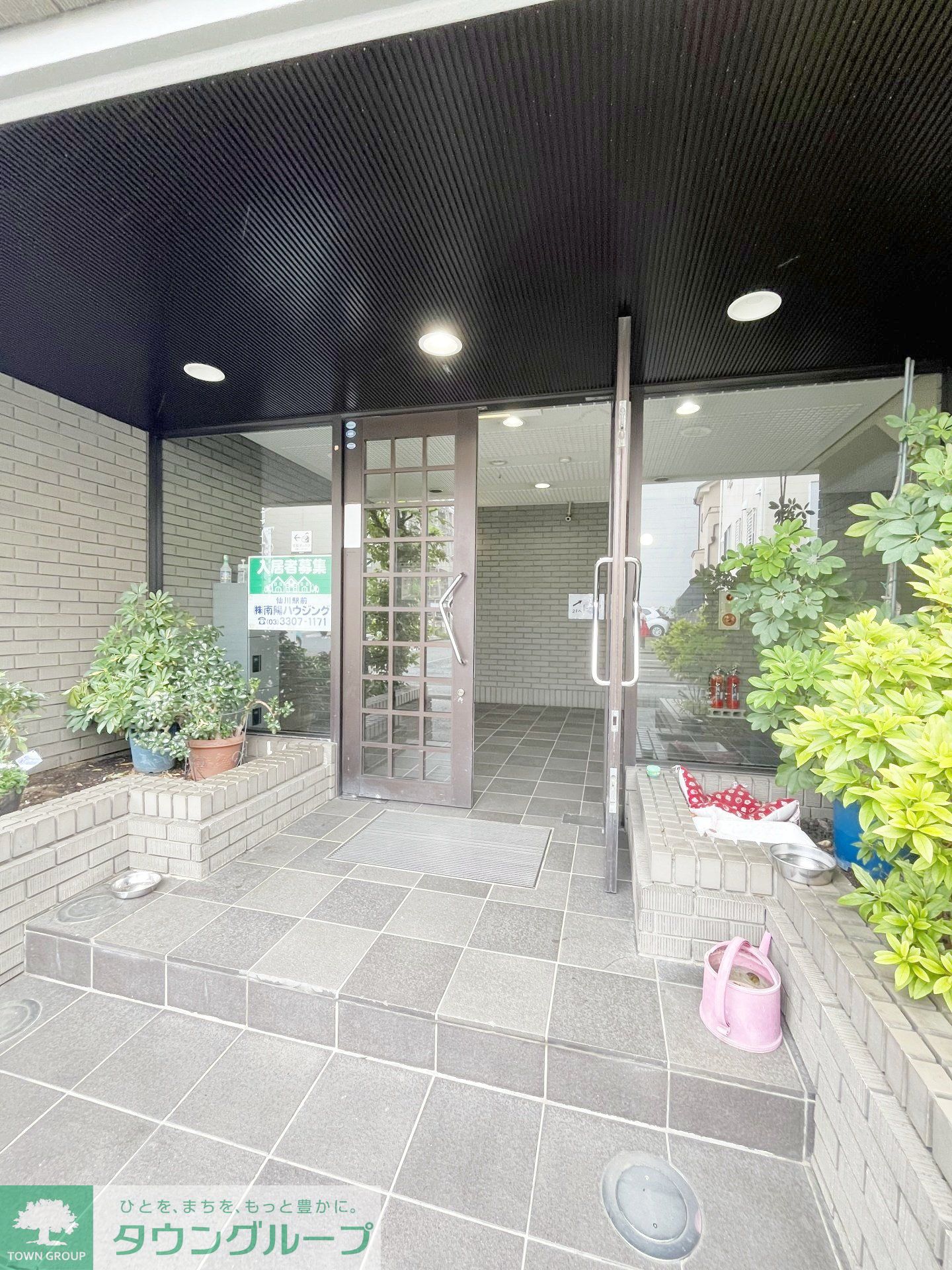 建物エントランス