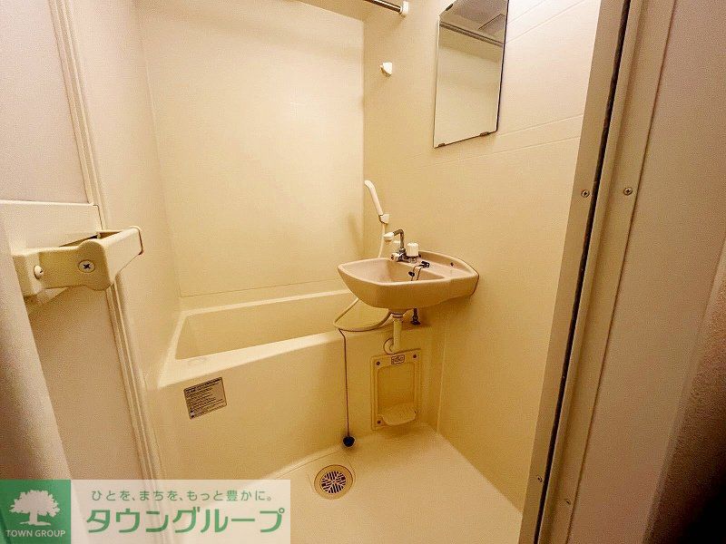 シャワールーム