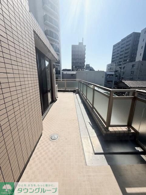 バルコニー