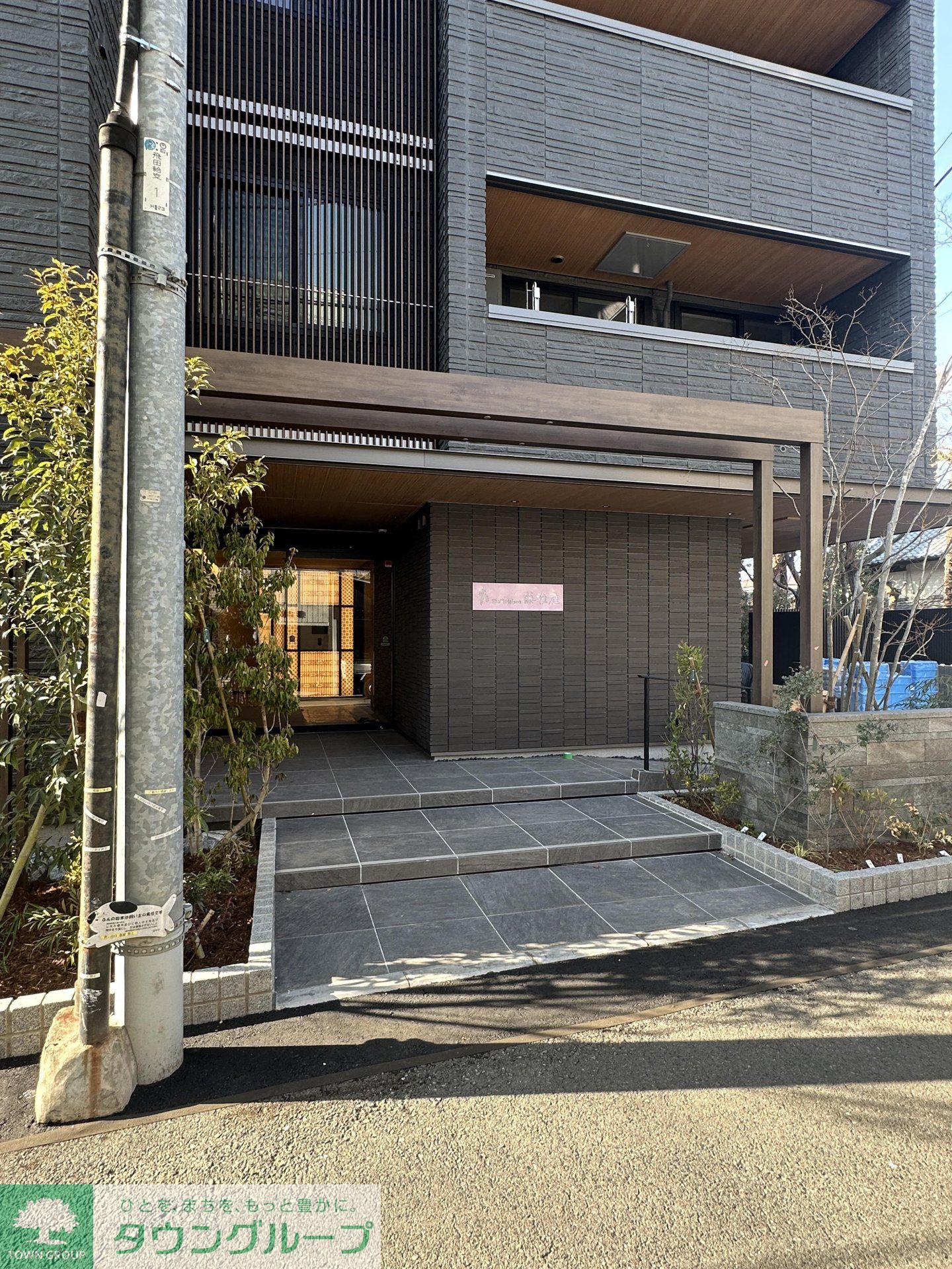 建物エントランス