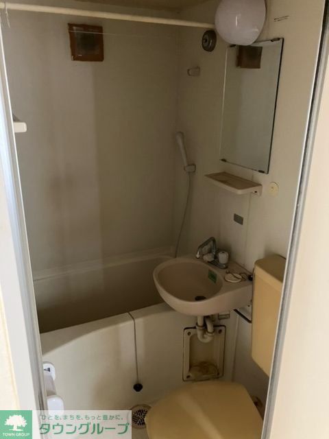 シャワールーム