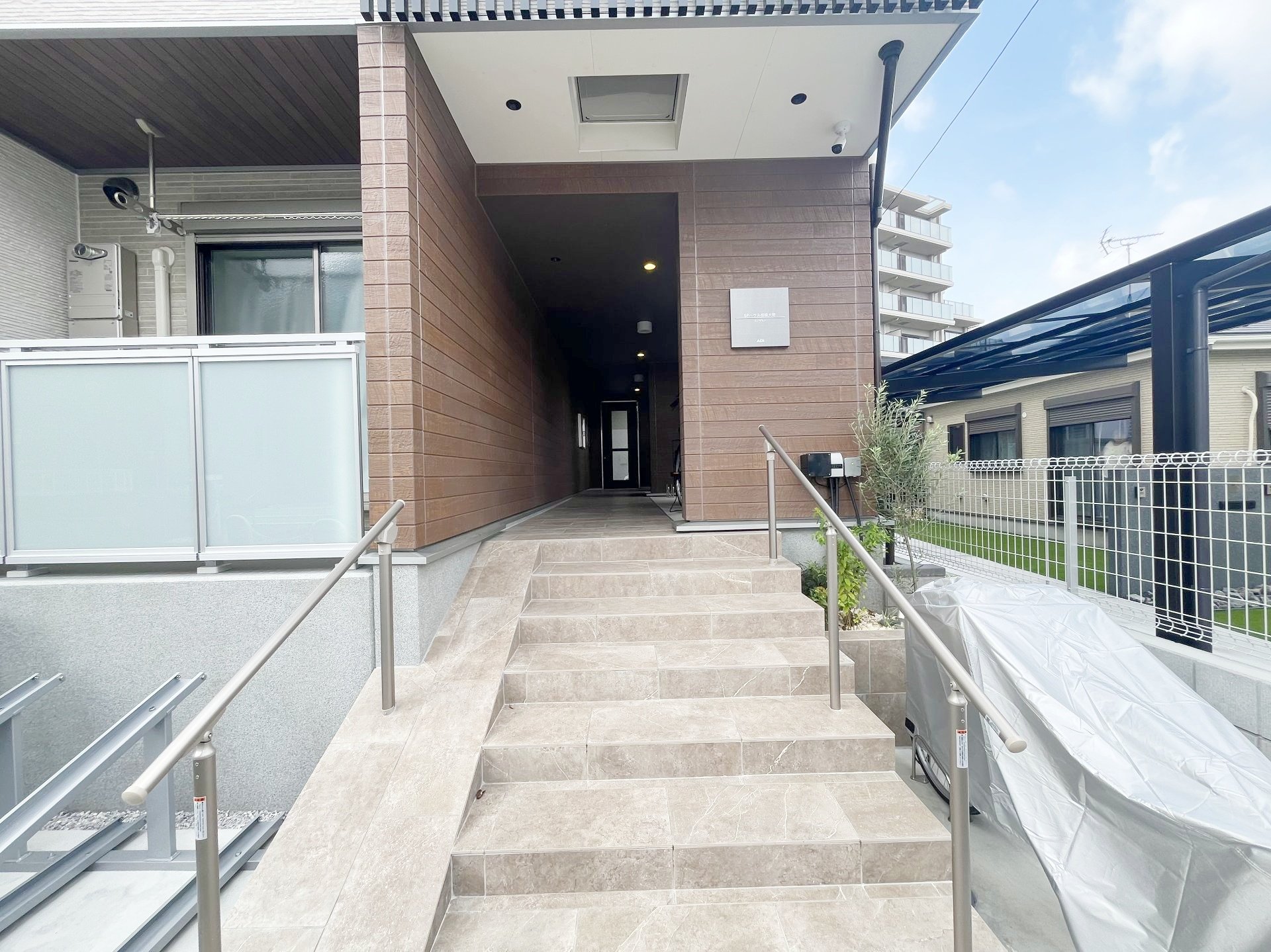 建物エントランス