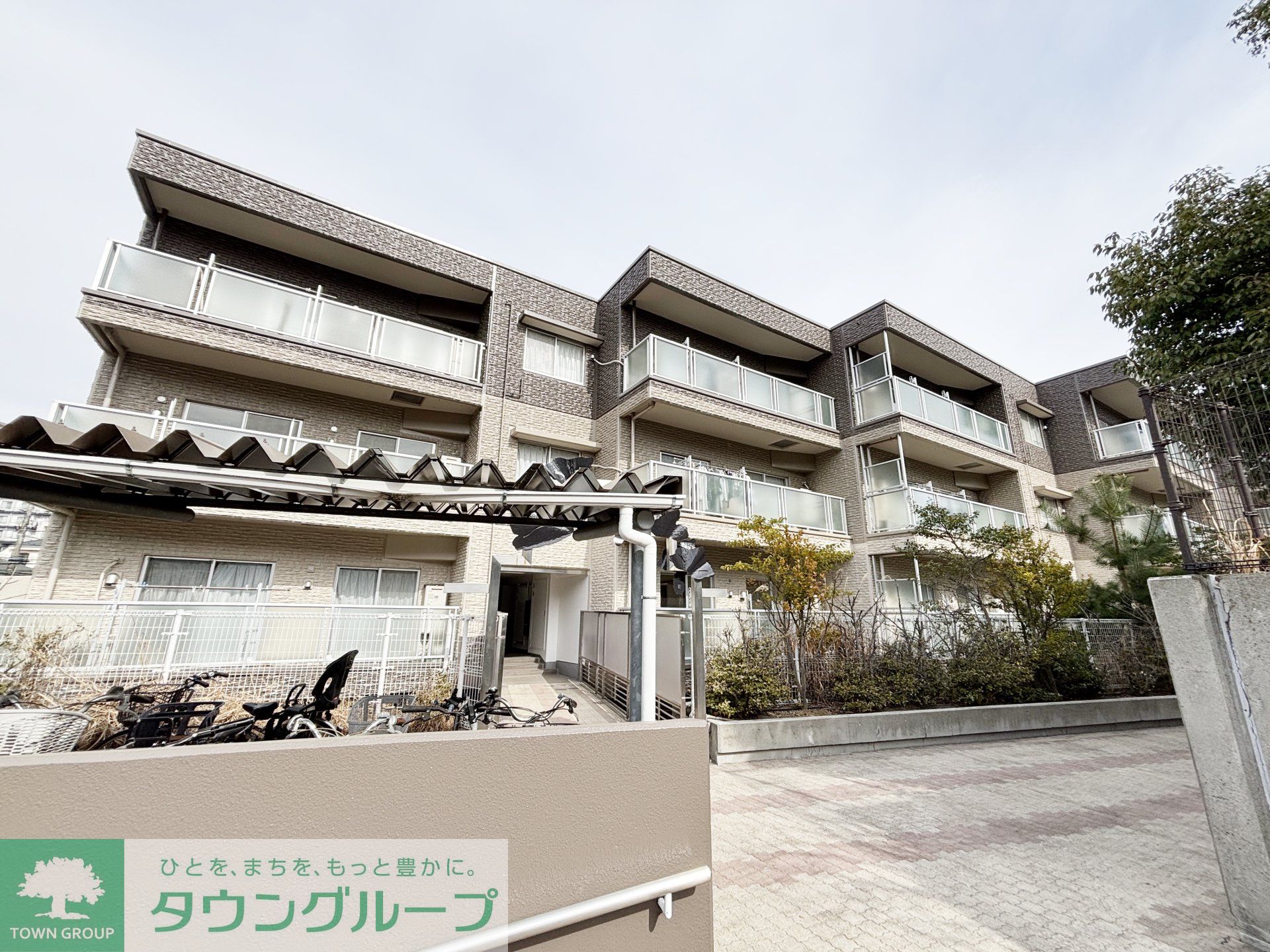 建物エントランス