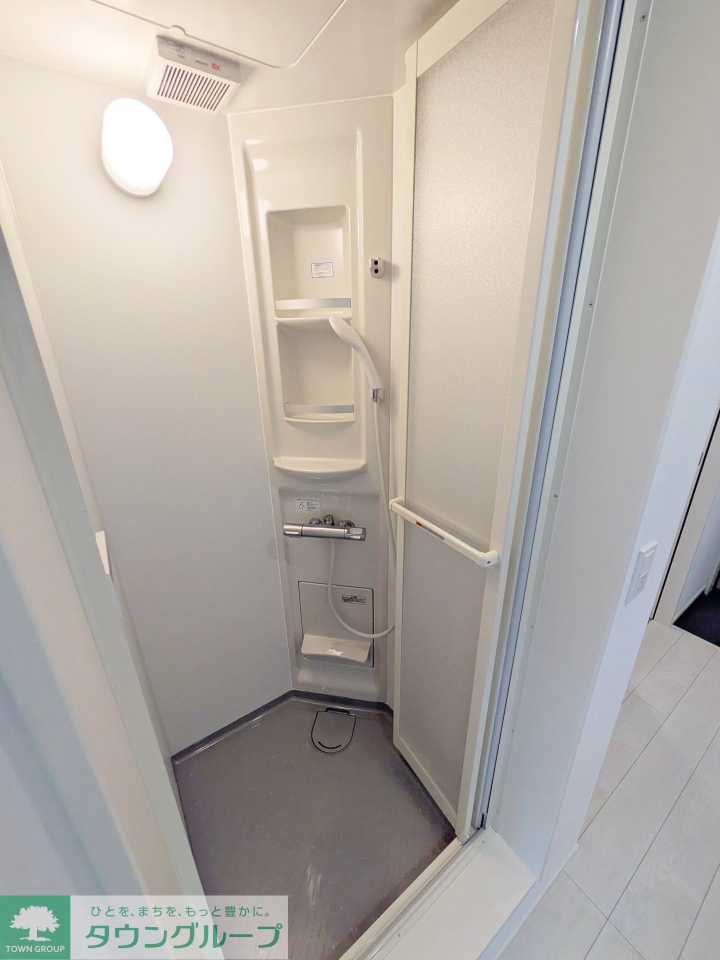 シャワールーム