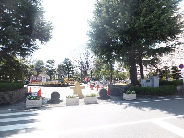 周辺