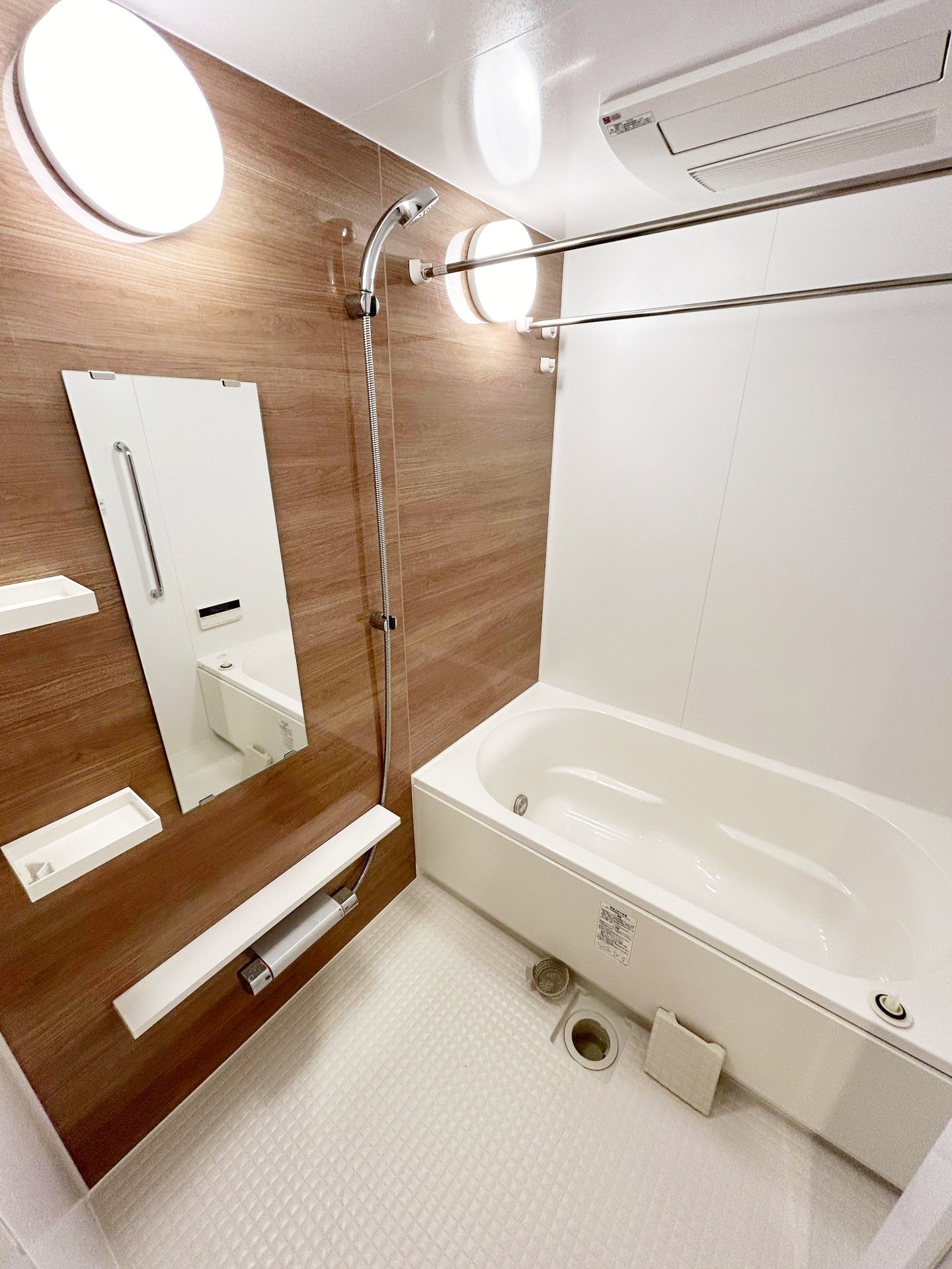 シャワールーム