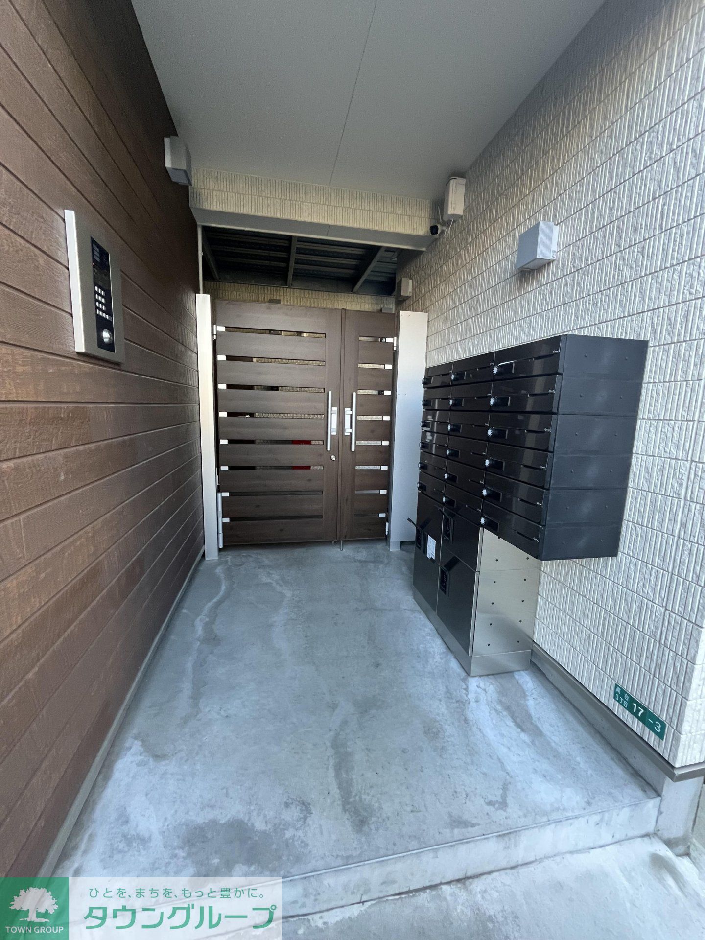 建物エントランス