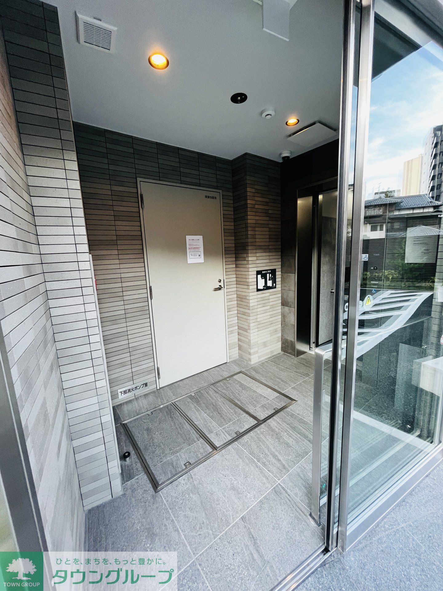 建物エントランス