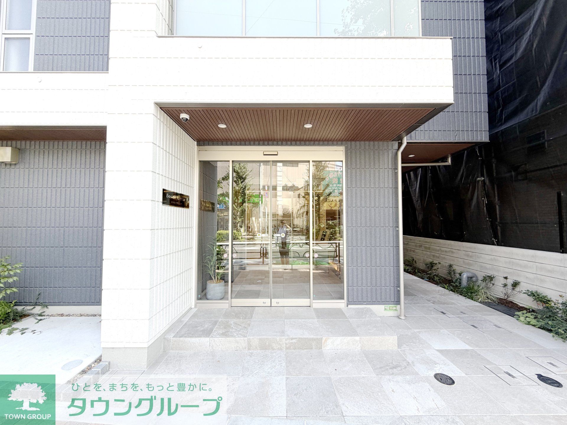 建物エントランス