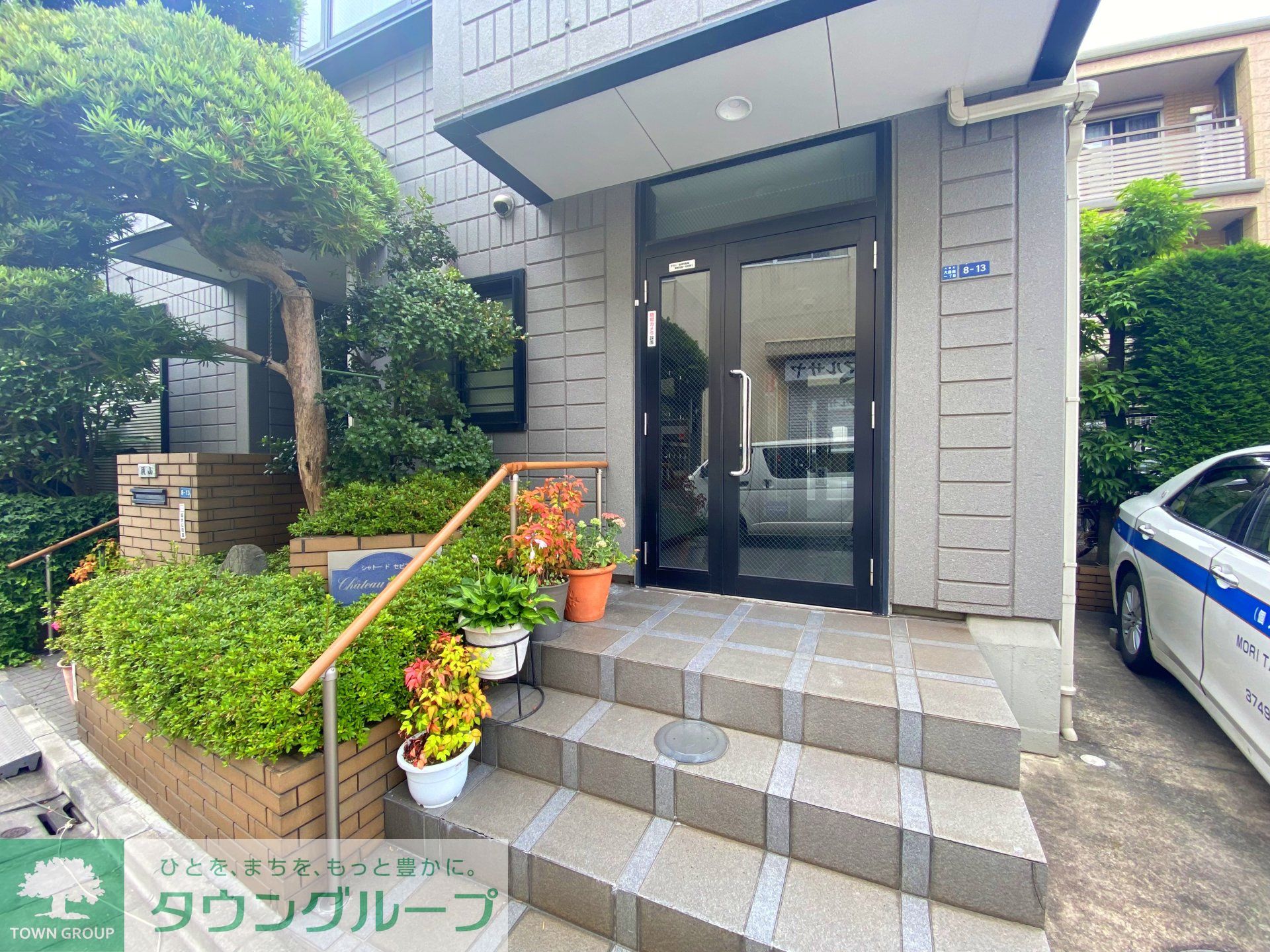 建物エントランス