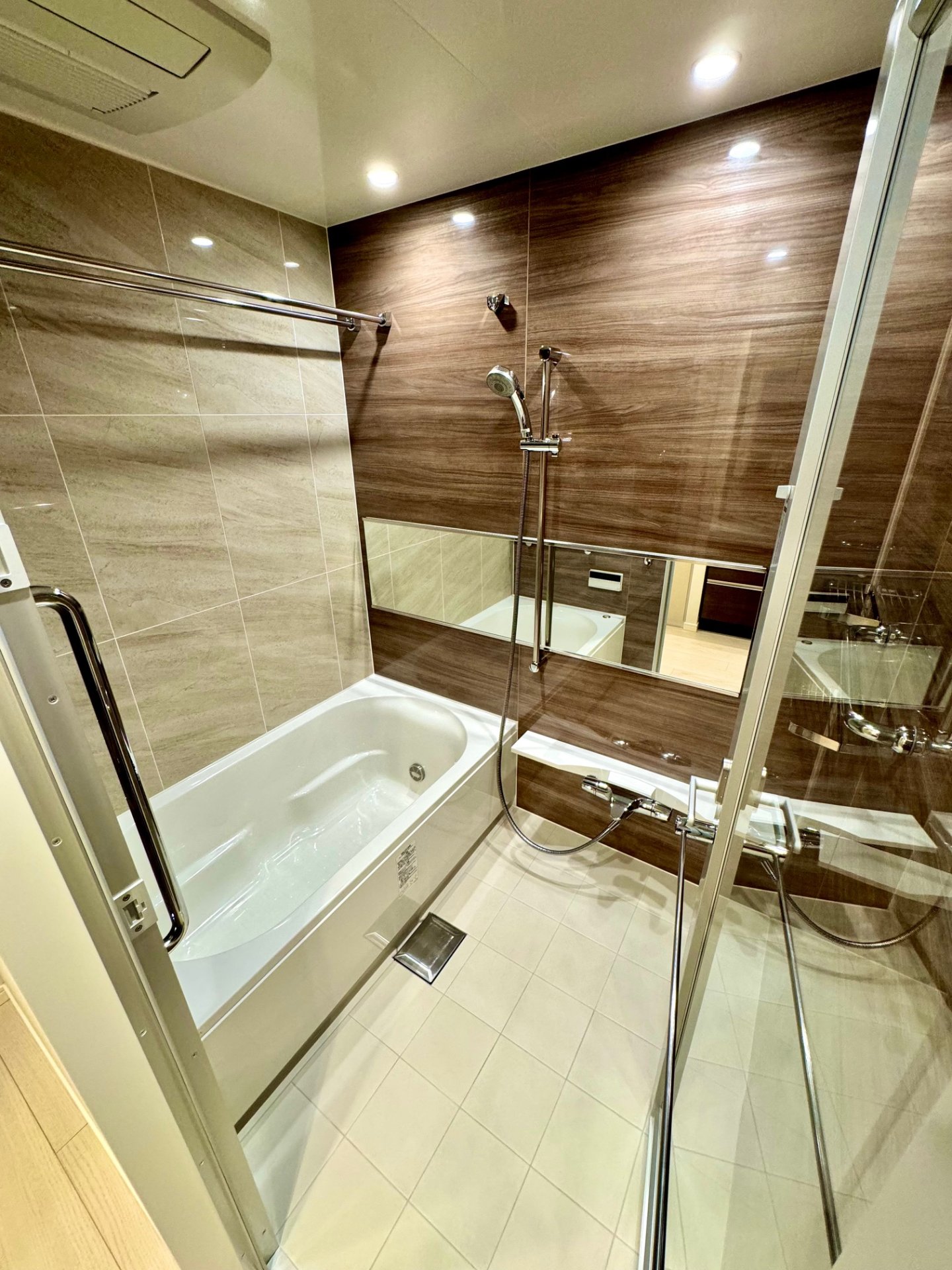 シャワールーム