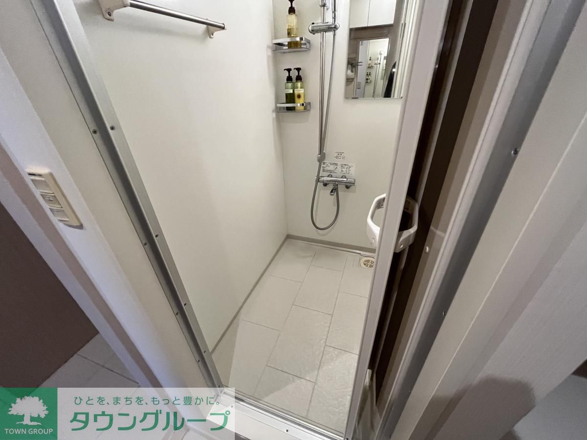 シャワールーム