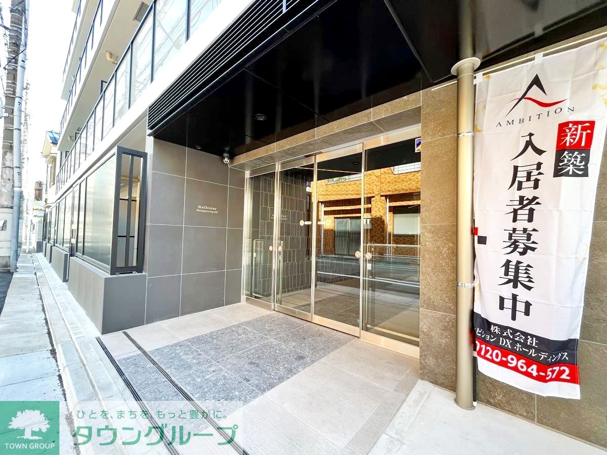 建物エントランス