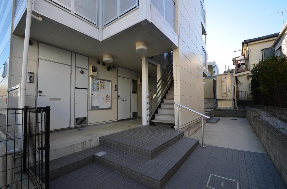 建物エントランス