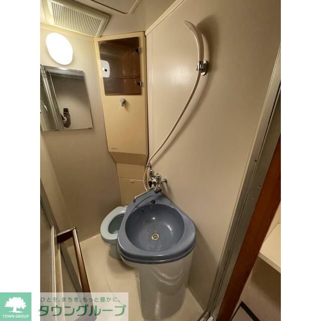 シャワールーム