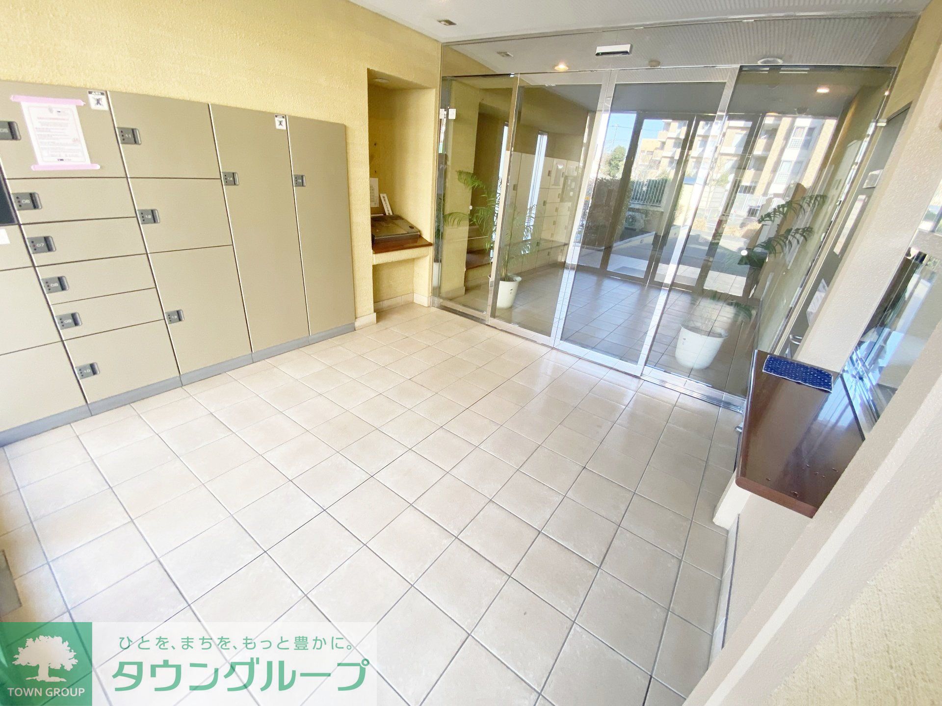 建物エントランス