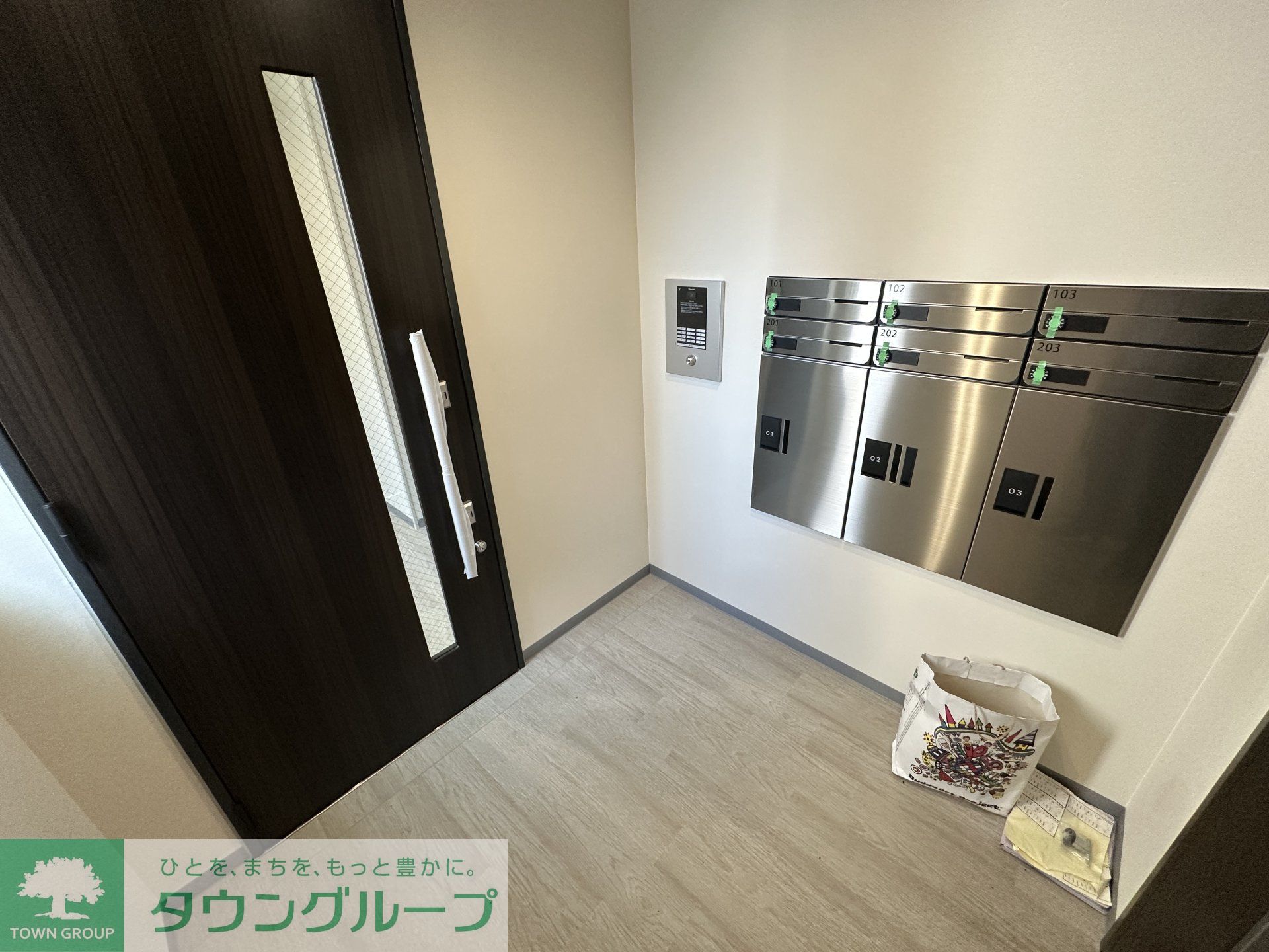 建物エントランス