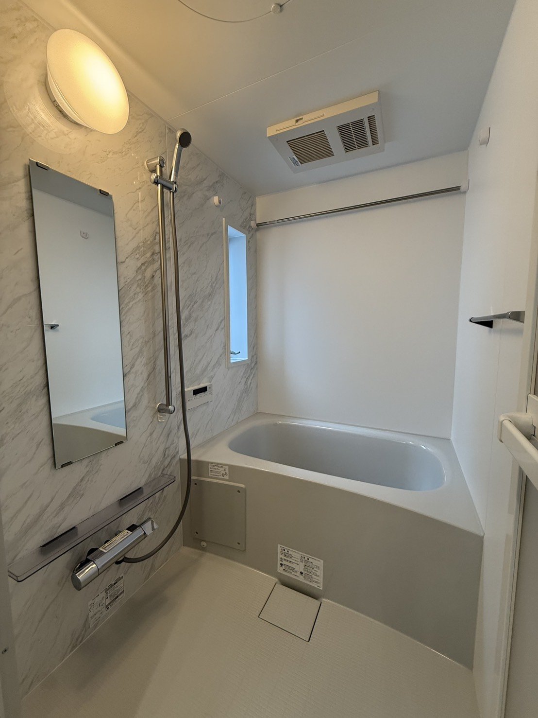 シャワールーム