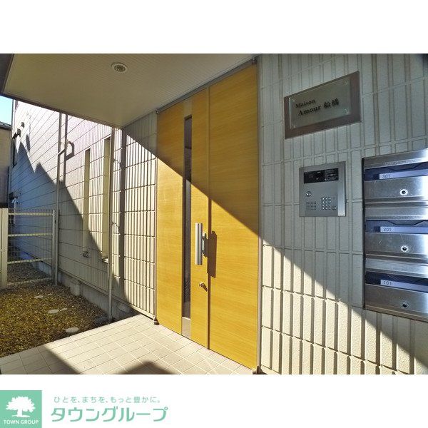 建物エントランス