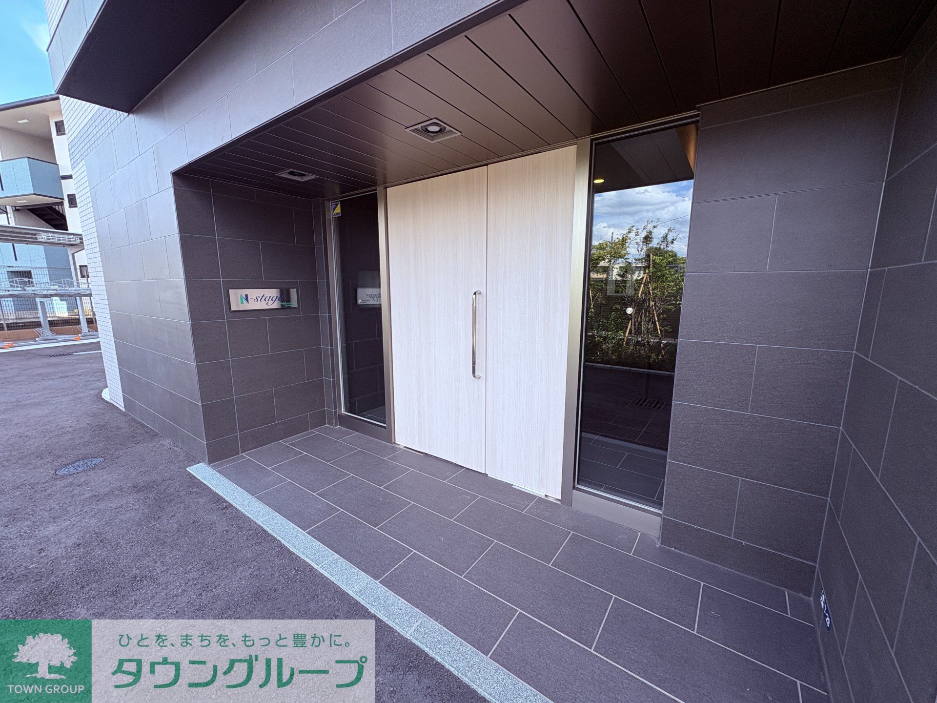 建物エントランス