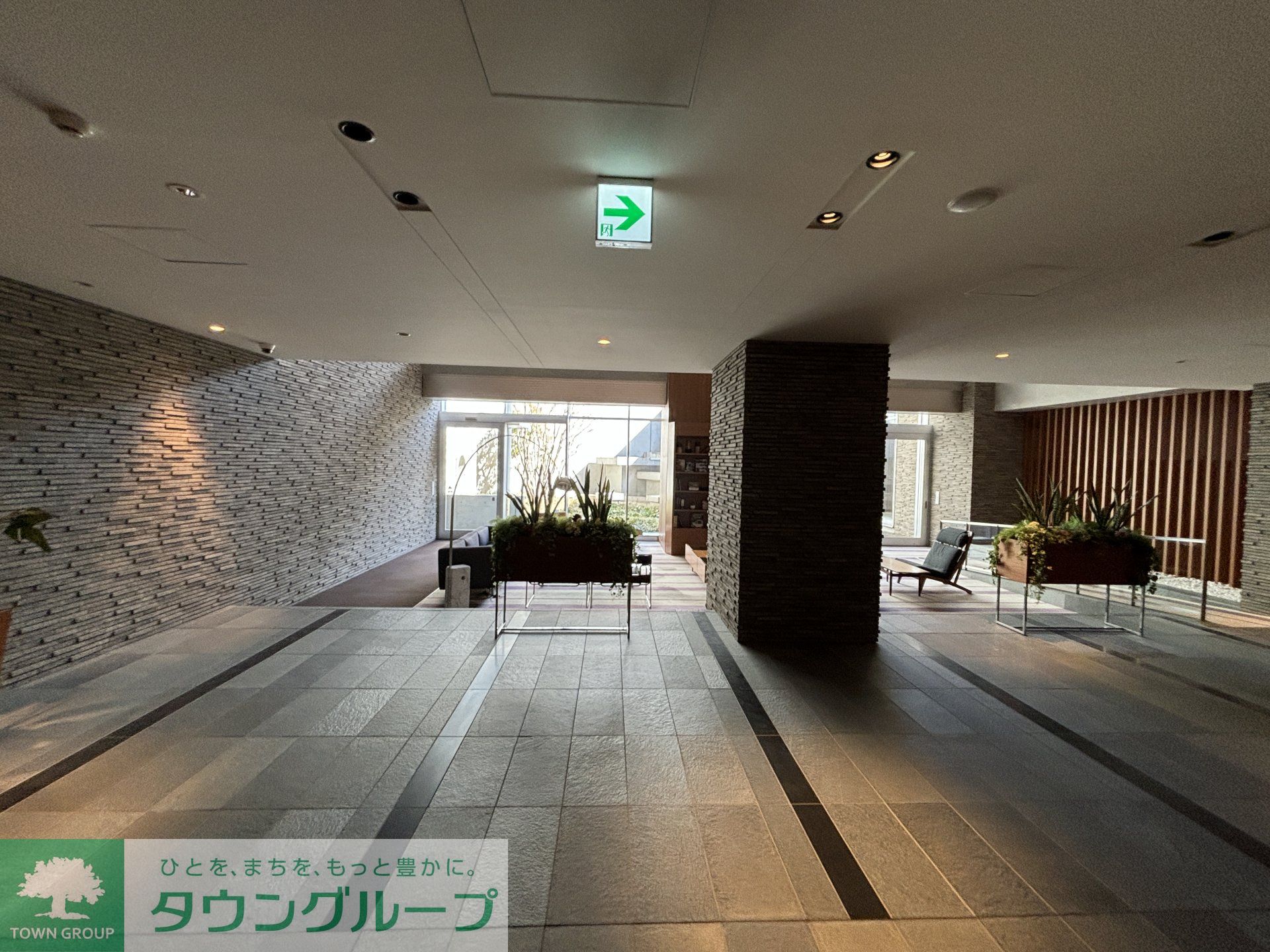 建物エントランス