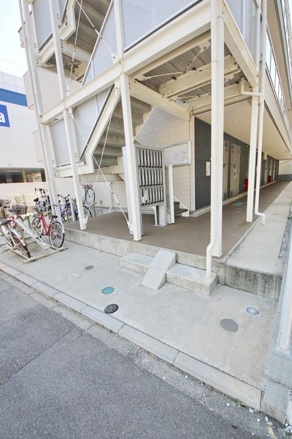 建物エントランス