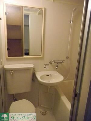 シャワールーム