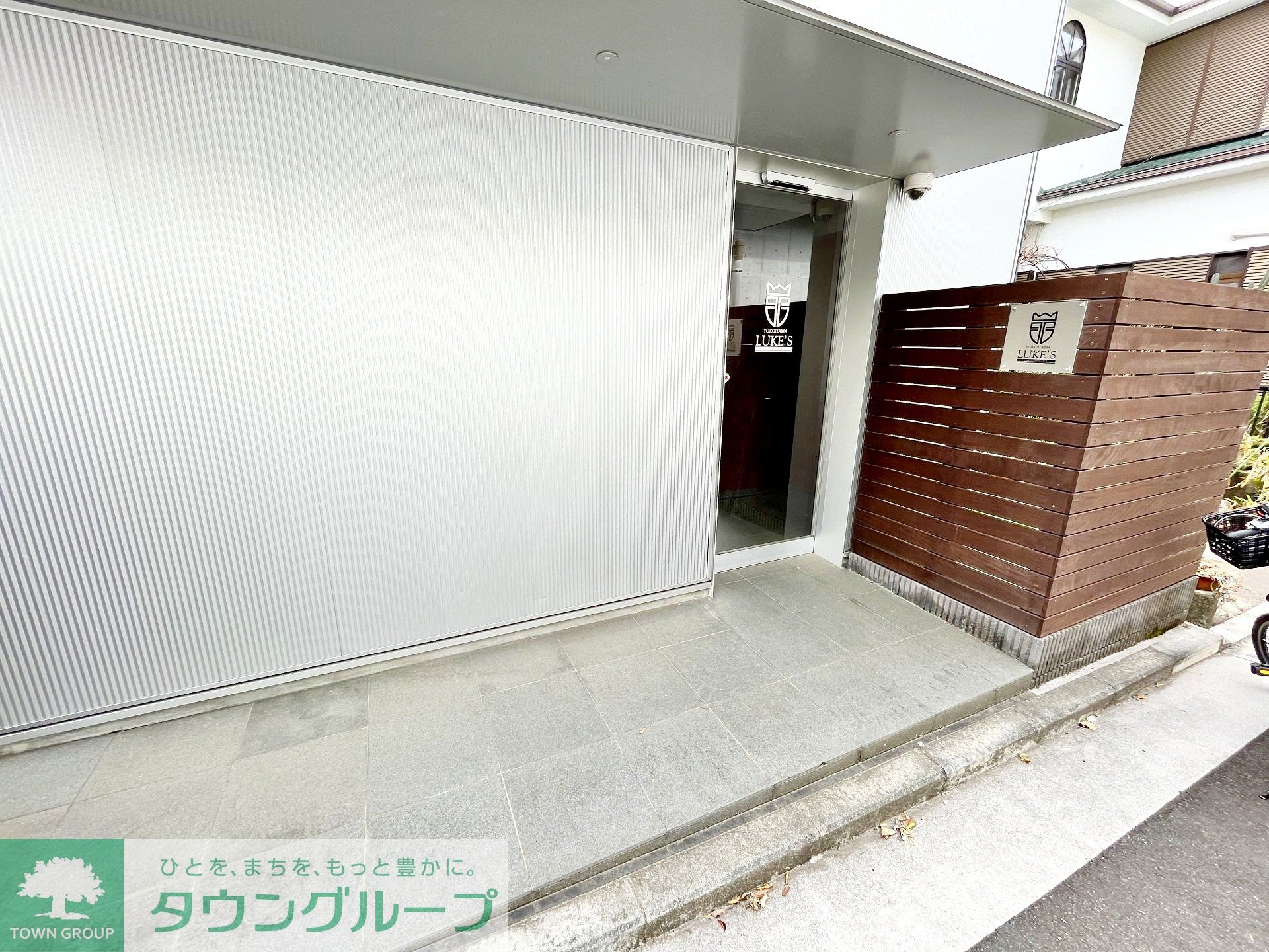 建物エントランス