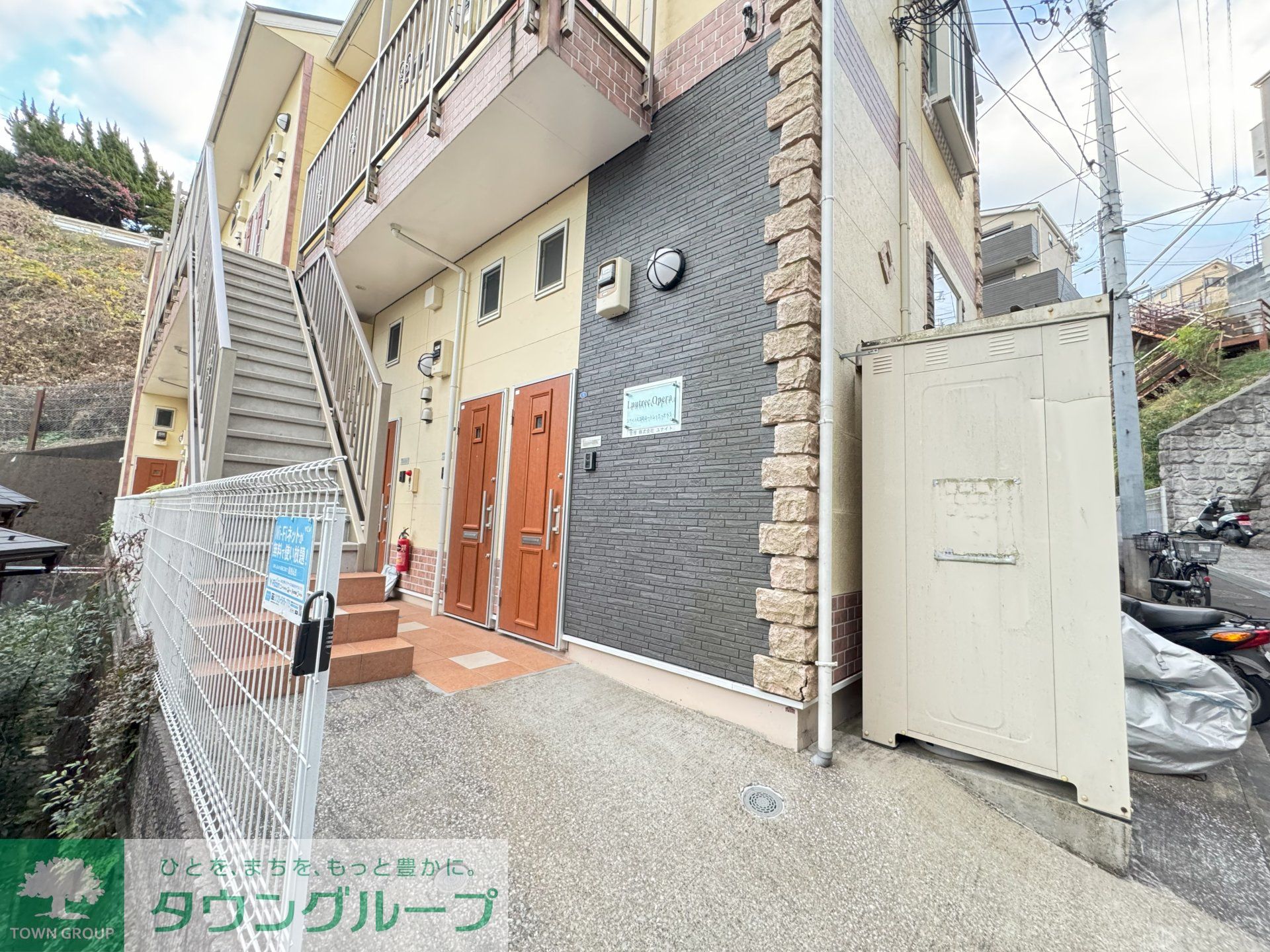 建物エントランス