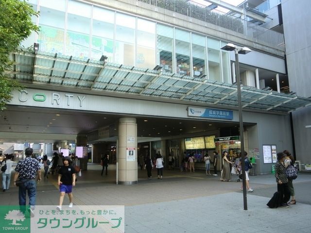 周辺