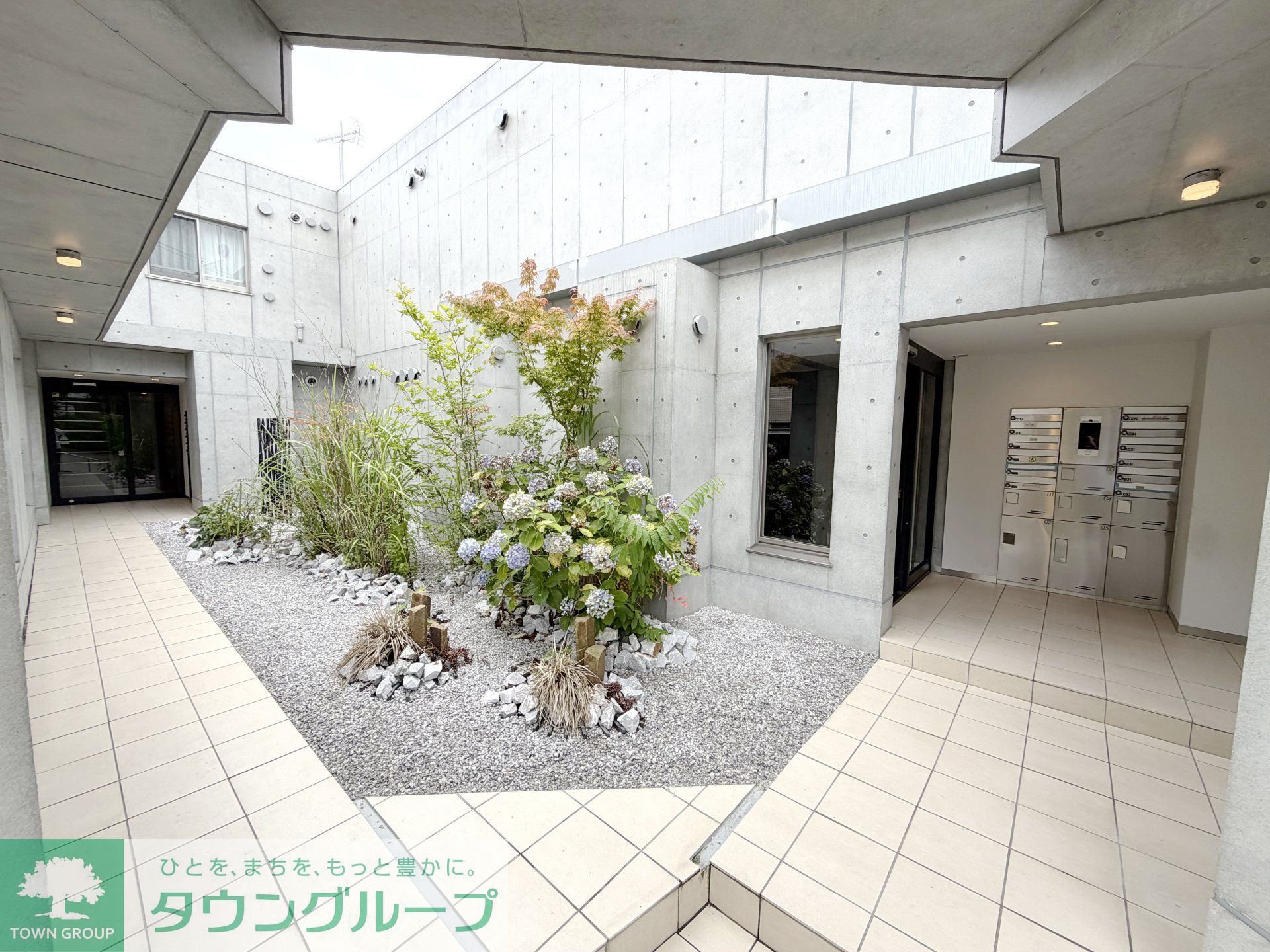 建物エントランス