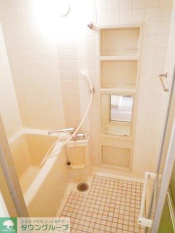 シャワールーム