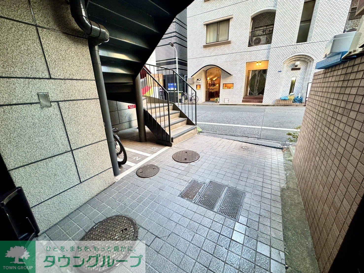 建物エントランス