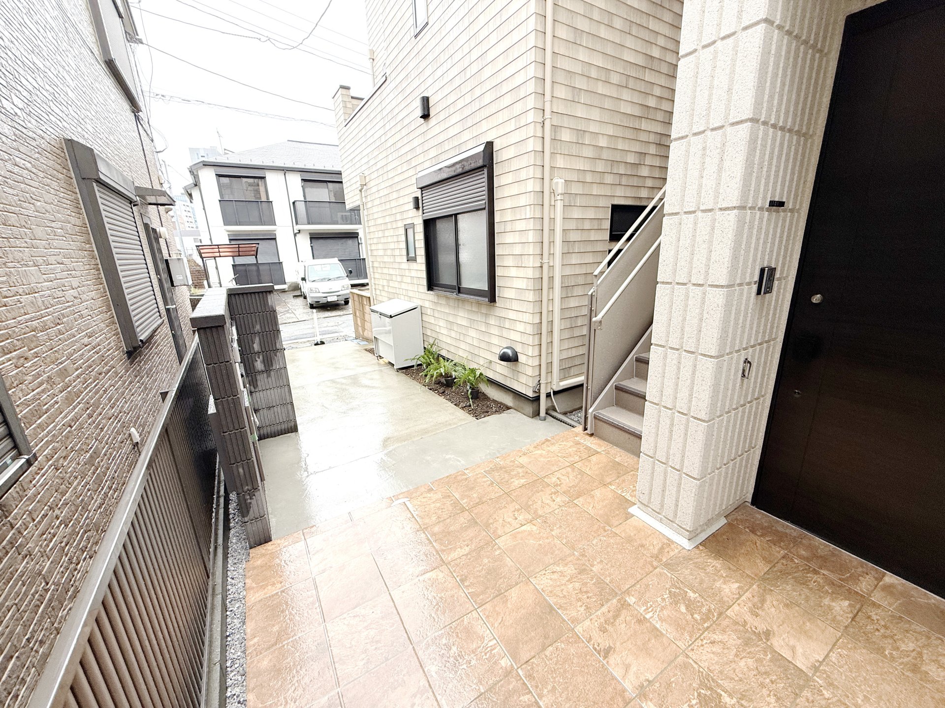 建物エントランス