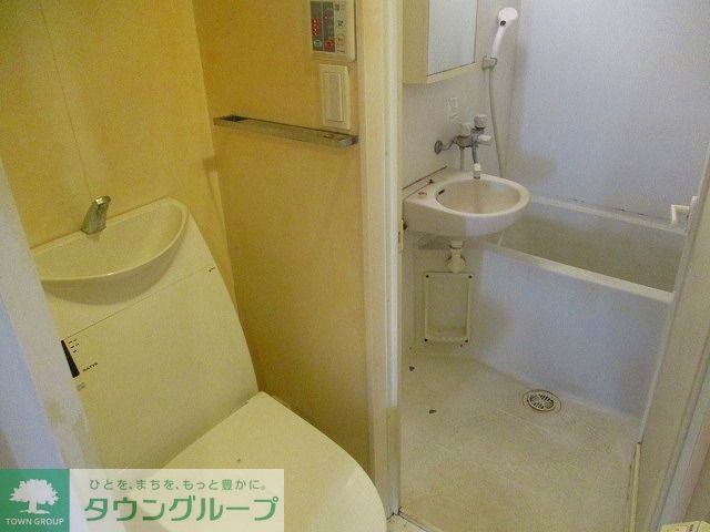 シャワールーム