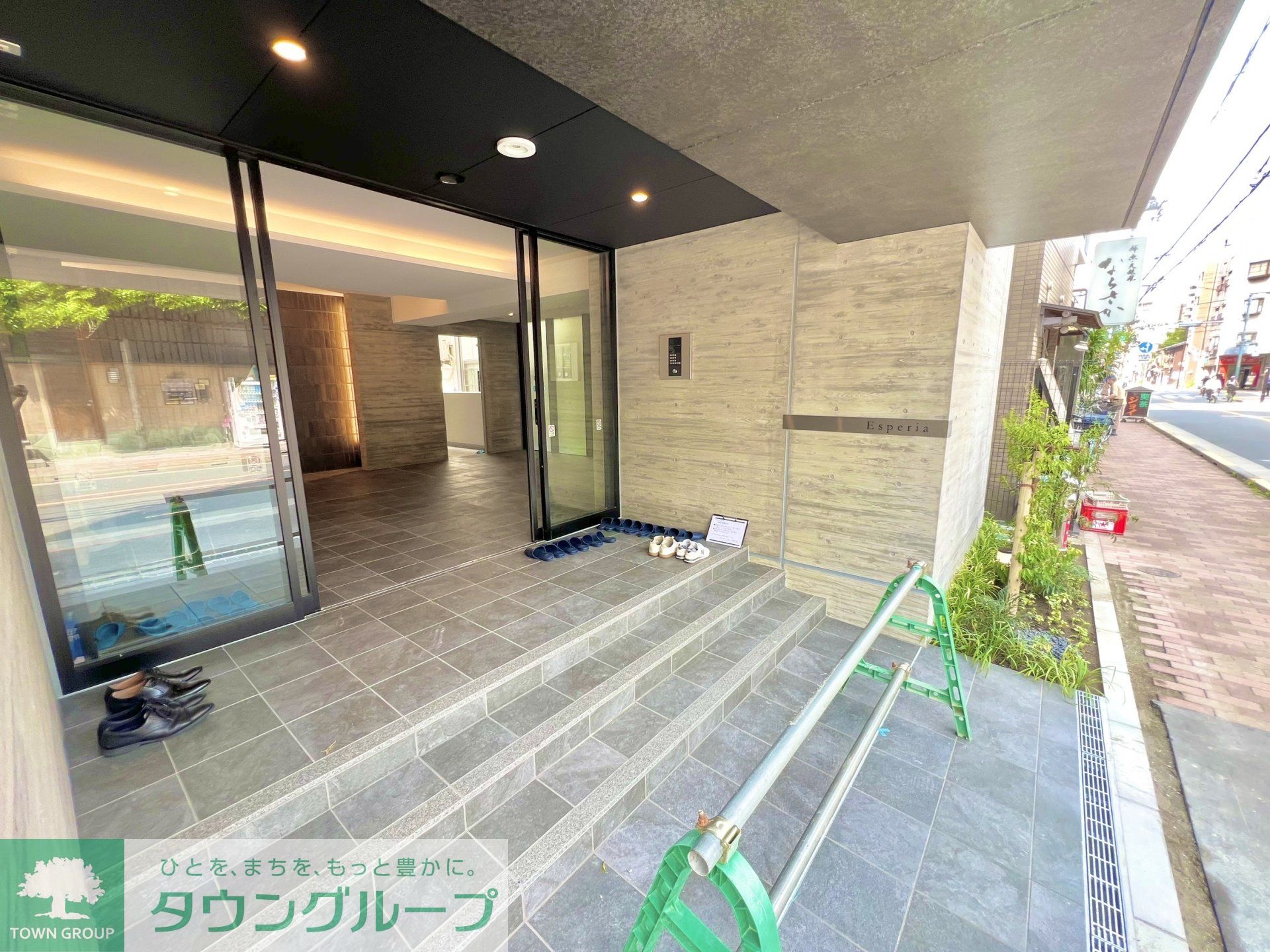 建物エントランス