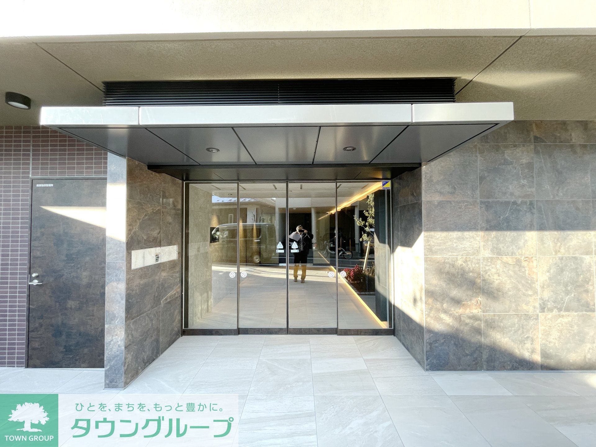 建物エントランス