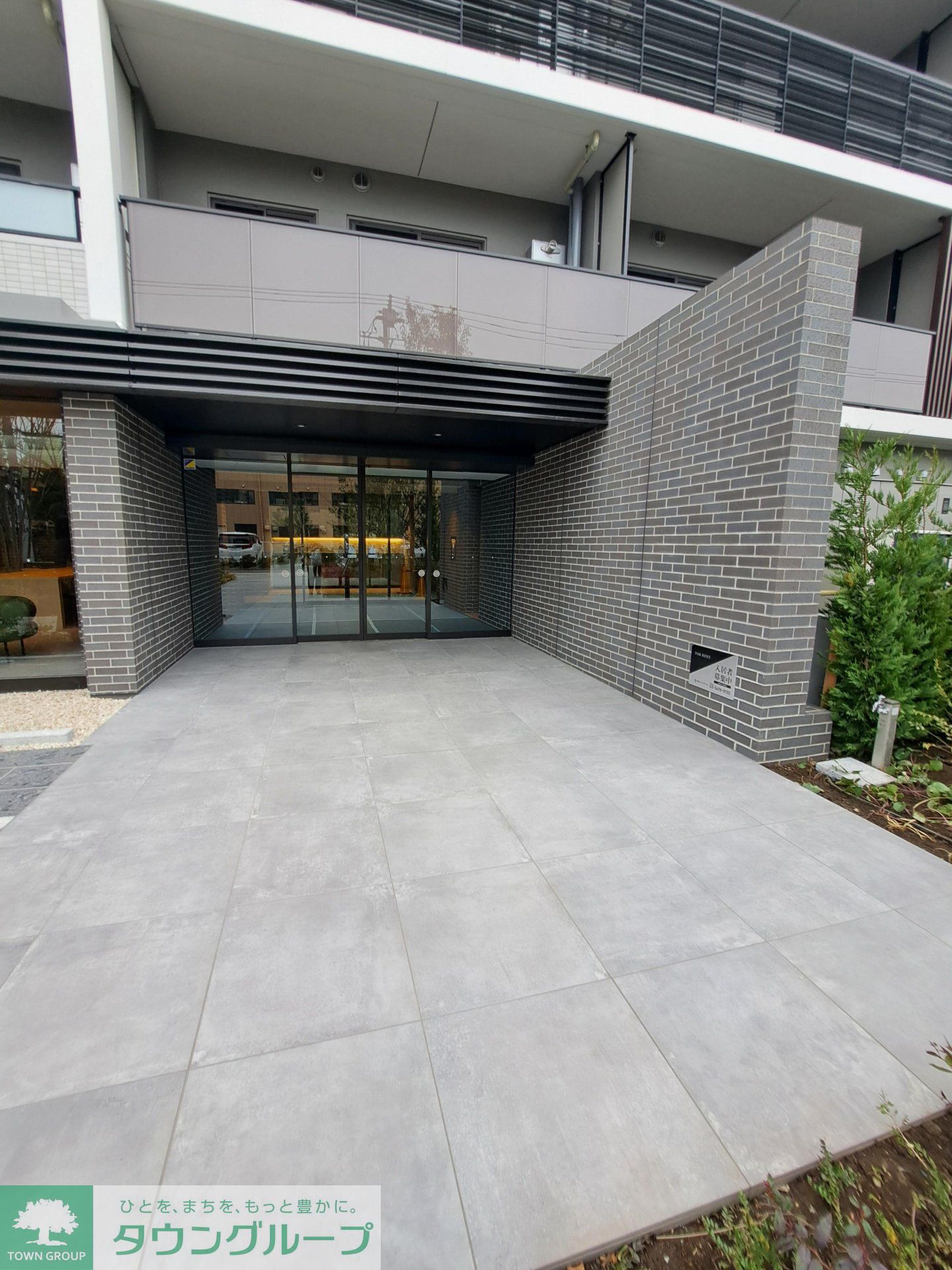 建物エントランス