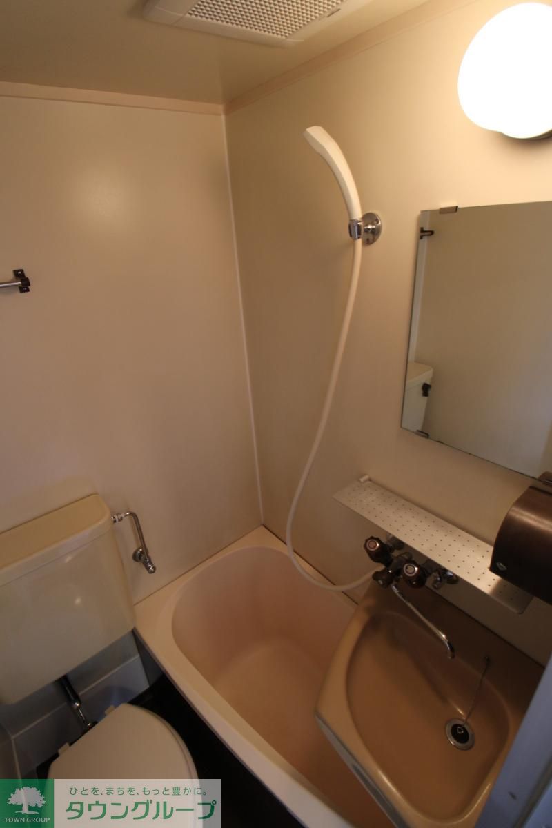 シャワールーム