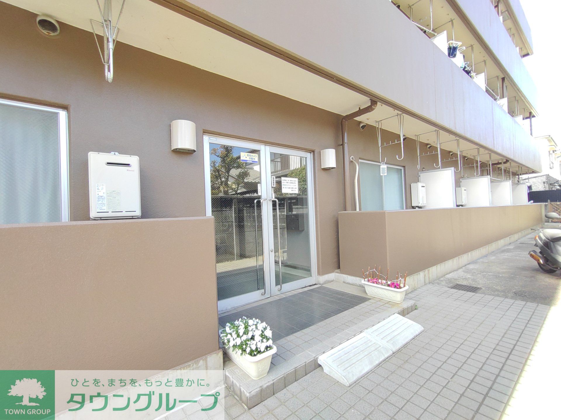 建物エントランス